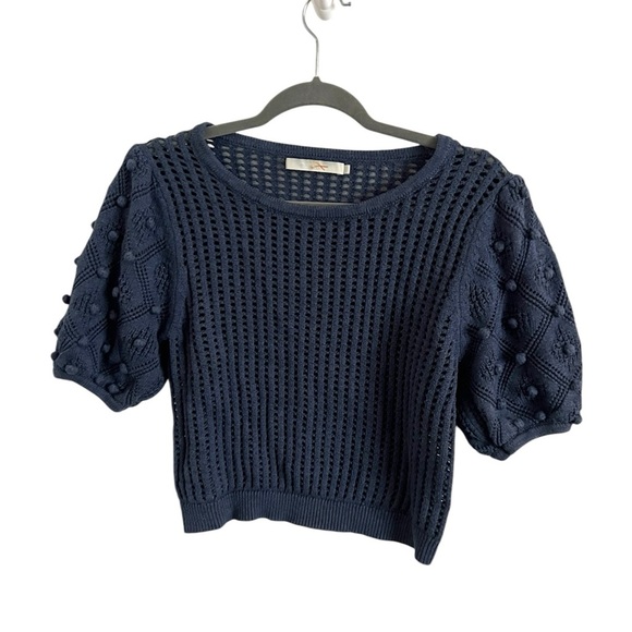 One Grey Day Los Angeles Blue Puff Open Knit Sleeve Sweater, size small - Picture 1 of 6